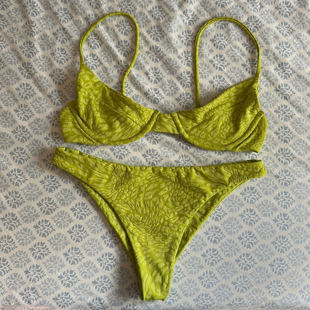 Benoa set